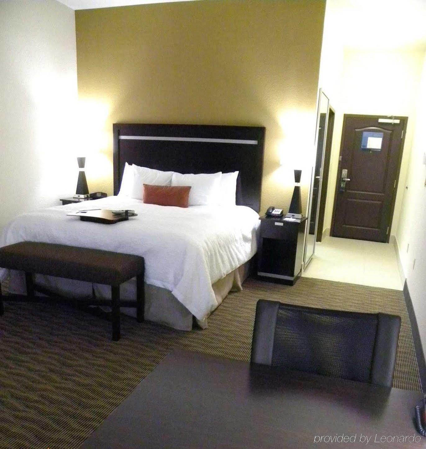 Hampton Inn & Suites Dallas I-30 Cockrell Hill, Tx Zimmer foto
