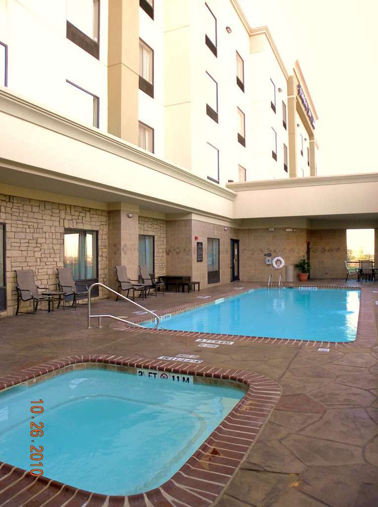Hampton Inn & Suites Dallas I-30 Cockrell Hill, Tx Einrichtungen foto
